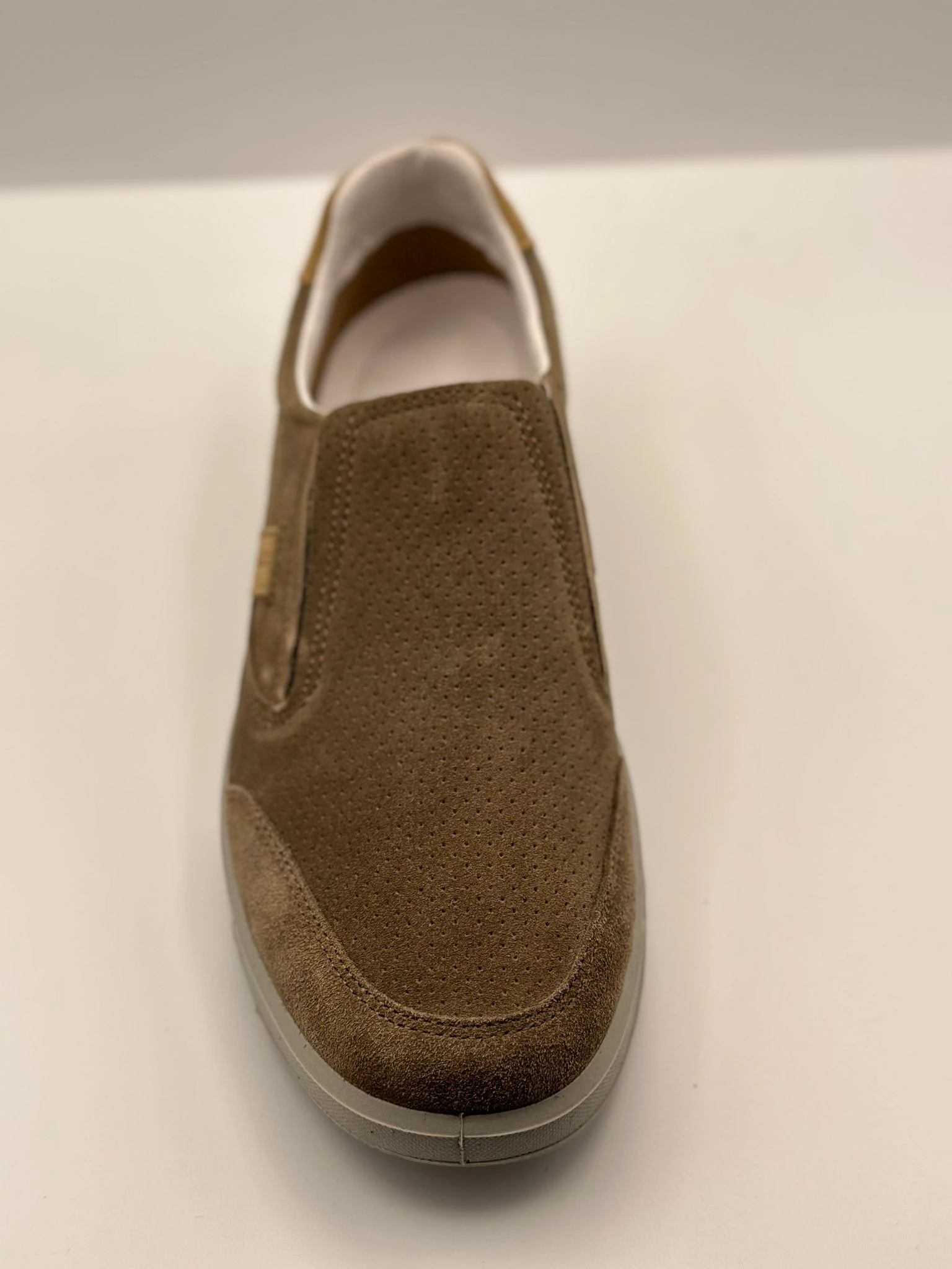 MOCASSINO UOMO IN NABUK BEIGE E BLU art.43644eV25