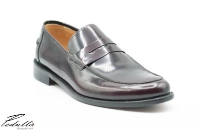 MOCASSINO UOMO IN PELLE DI VITELLO, SPAZZOLATO BORDEAUX, SUOLA IN CUOIO 312