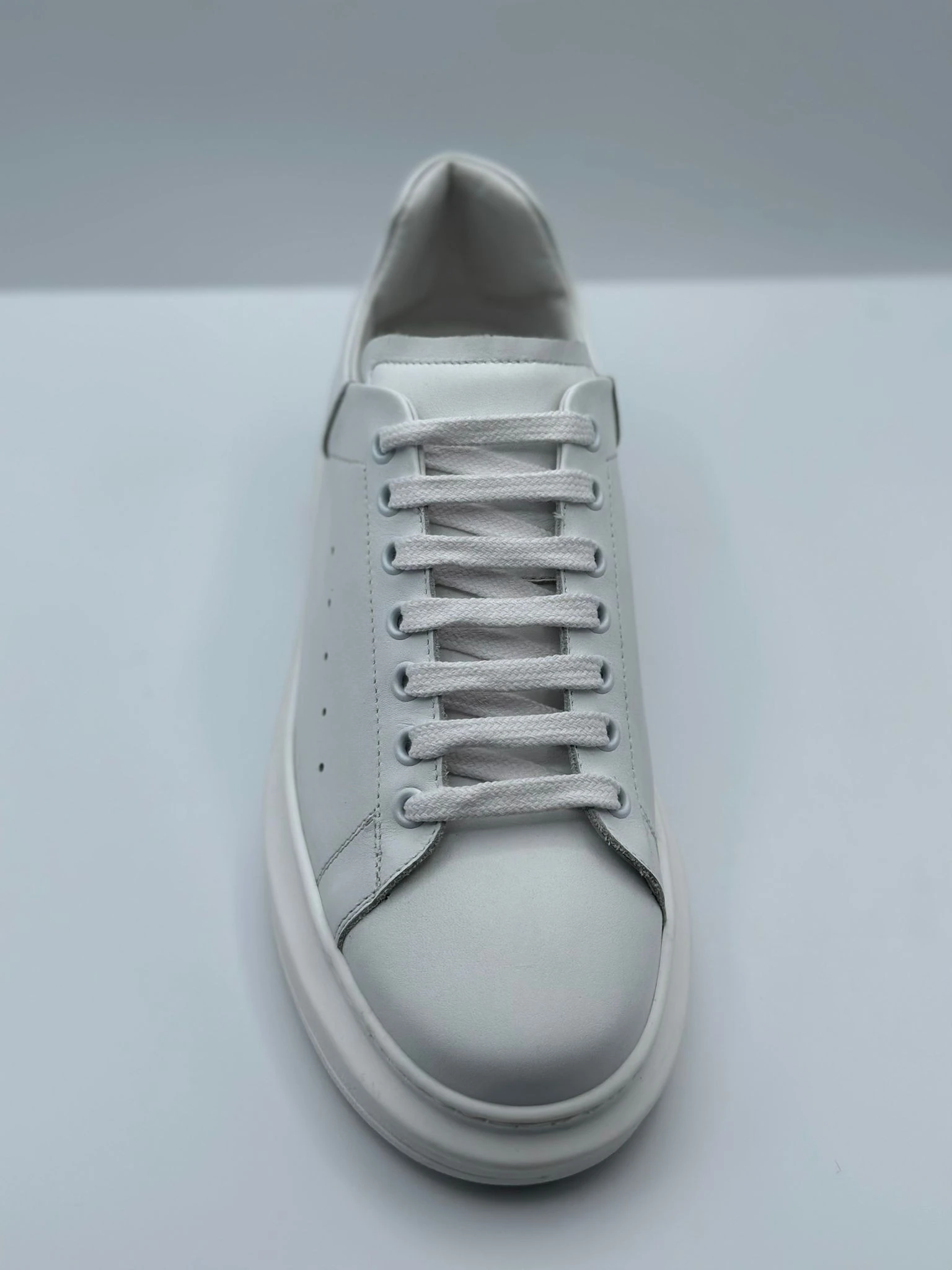 SNEAKERS PEDULLA' UOMO CON SCRITTA REGGINA BIANCA-NERA art.300